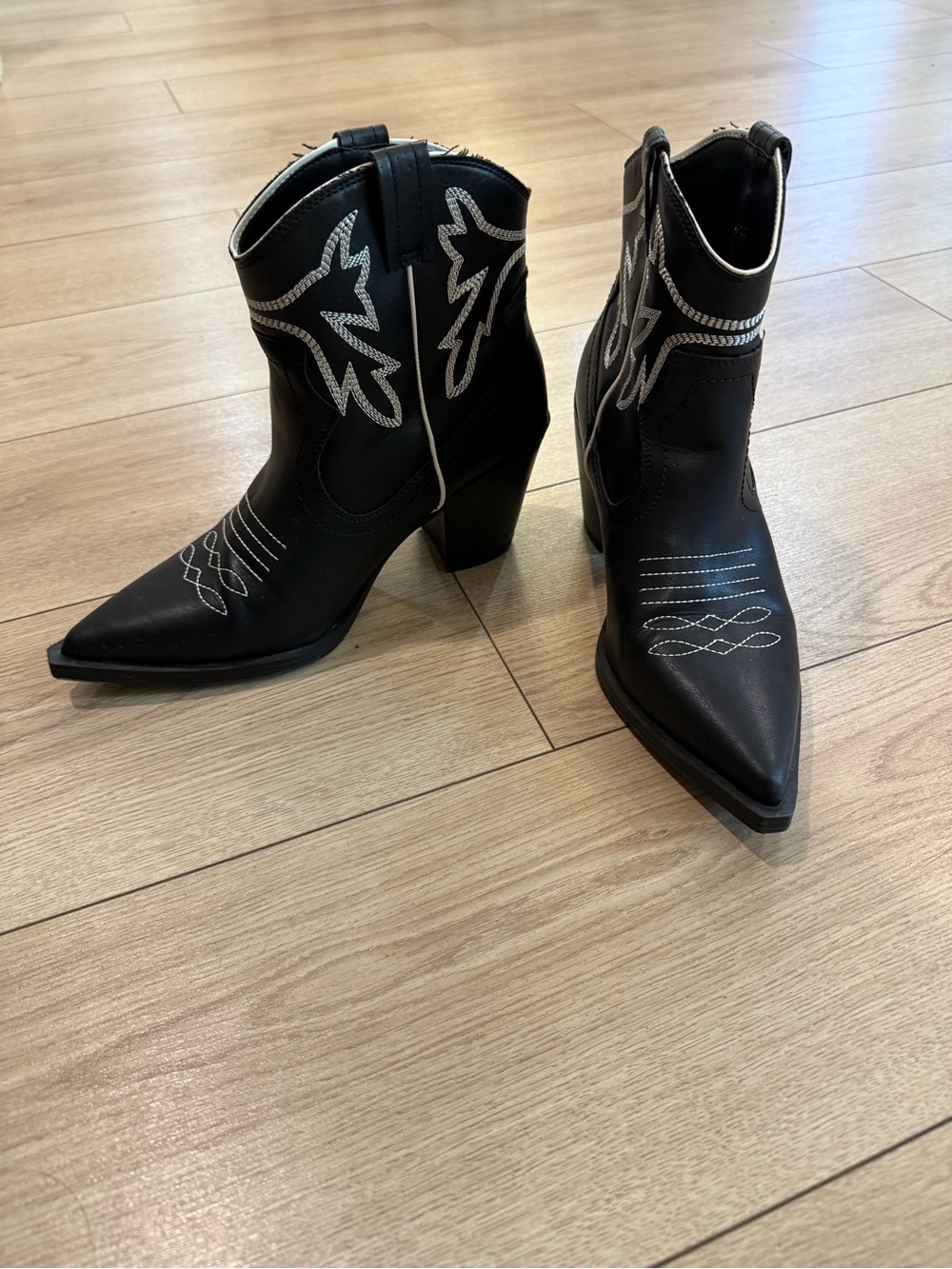 Women's Black Western Ankle Boots with White Stitching
